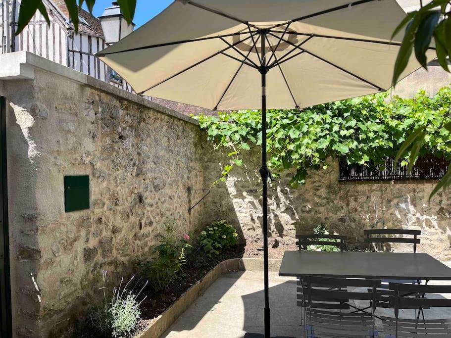 Vila La Belle Du Val Provins Exteriér fotografie